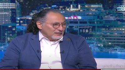 هشام إبراهيم: والدي التقط الصورة الوحيدة لأم كلثوم وعبدالحليم في لحظة عتاب