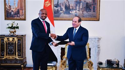  الرئيس السيسي يتسلم رسالة خطية من نظيره الكيني 