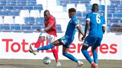 أول تعليق من سفير مصر في السودان على قرار كاف بمنع الحضور الجماهيري بمباراة الأهلي والهلال