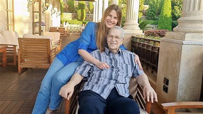 عاجل.. الموت يفجع الفنانة إيناس كامل 