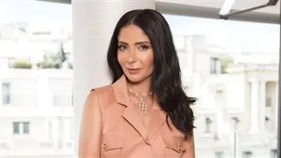 منى زكي تواجه صعوبات في مسلسل 