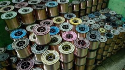 أجهزة الأمن تضبط مصنع أسلاك كهرباء غير مرخص بمنشأة ناصر 