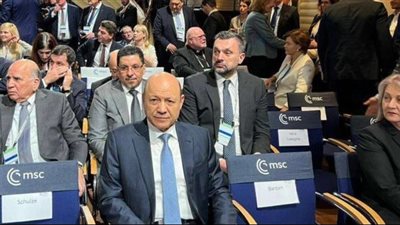 العليمي: ندعم الجهود السعودية والأممية لإحياء مسار السلام في اليمن