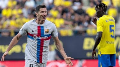  تردد القنوات الناقلة لمباراة برشلونة اليوم مجانًا.. استقبل القنوات المجانية لمتابعة مباراة برشلونة ضد قادش في الدوري الإسباني