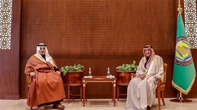 أمين مجلس التعاون الخليجي يلتقي بسفير البحرين فى السعودية