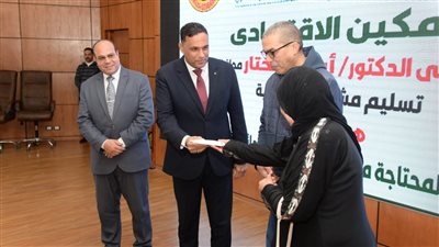 تسليم 62 مشروعا تنمويا من مشروعات التمكين الاقتصادي بالدقهلية
