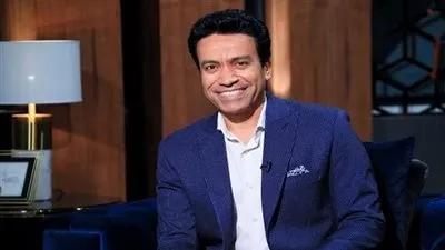 سامح حسين يبكي المشاهدين بكلمات مؤثرة عن تفاصيل حياته الصعبة 