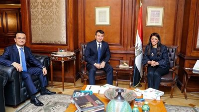 وزيرة التعاون الدولي تستقبل نائب رئيس الوزراء الأوزبكستاني ووزير الاستثمار لبحث تعزيز التعاون المشترك 