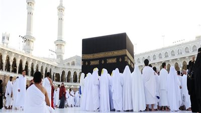 تعرف على أدعية الطواف والسعي في العمرة