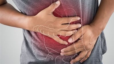 مدير مركز الجهاز الهضمي: المضادات الحيوية والمسكنات تسبب القولون العصبي