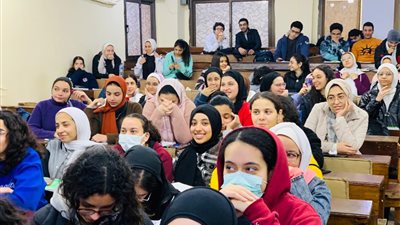 عاجل.. حماية المنافسة: أولياء الأمور غير ملزمين بشراء الزي المدرسي من مكان محدد