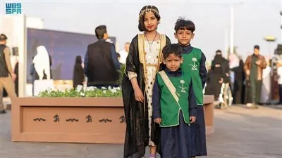 أطفال الجوف يحتفلون بيوم التأسيس بالأزياء التراثية