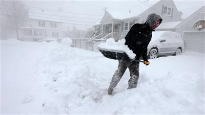 تعطل حياة 50 مليون مواطن أمريكي بسبب عاصفة ثلجية