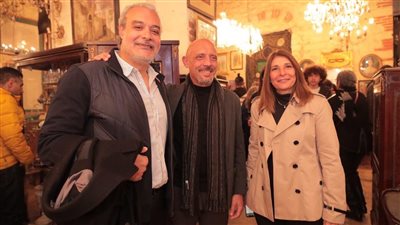 د. رشا سمير تكتب: كتاب وسط البلد..حكايات الأماكن بعدسة حُراسها