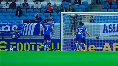 بهدف قاتل الزعيم يصعد إلى نصف النهائي وينتصر على منافسه الإيراني 
