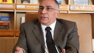 دبلوماسي: الوضع في ليبيا ينذر بنشوب حرب جديدة