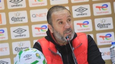 عاجل.. مدرب الترجي يستفز الزمالك بتصريح مثير بشأن قيد الصفقات الجديدة