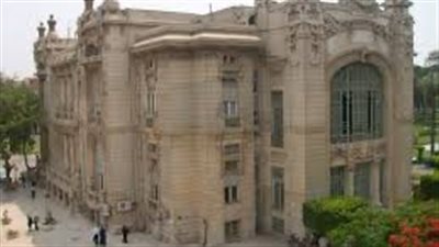 حقوق عين شمس تقرر فتح باب الالتماسات على نتيجة الدراسات العليا