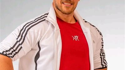 أحمد التهامي لـ خط أحمر: اليمن السعيد كان شاهدًا على أجمل أيامي