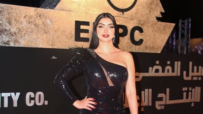 كلوديا حنا تتالق فى حفل مدينة الإنتاج وتستكمل 