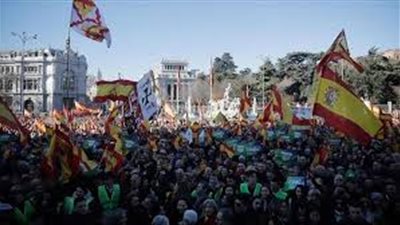 مسيرة احتجاجية في إسبانيا ردًا على سياسة الناتو ودعمه لكييف