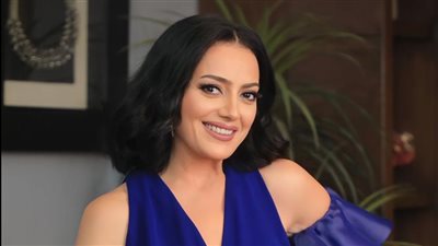 الأجدر بالقيادة.. هبة عبد الغني تدعم أشرف زكي نقيبا للمهن التمثيلية