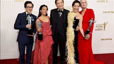 هيمنة لفيلم  Everything Everywhere All At Once على جوائز SAG
