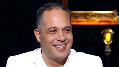 خبر مفاجئ وصادم.. شريف إدريس ينعي مصطفى درويش 