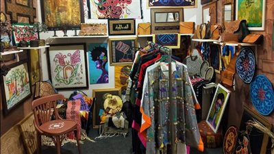 إقبال جماهيري على أجنحة وزارة الثقافة المشاركة في معرض ديارنا