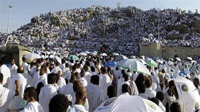 ما الفرق بين حج القرعة والجمعيات والسياحة؟