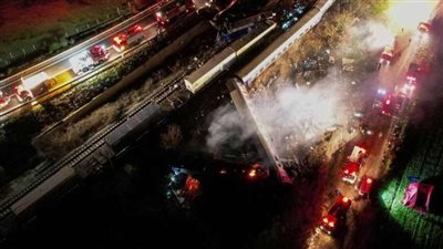 عاجل.. 26 قتيلًا و85 جريحًا في حادث تصادم بين قطارين في اليونان