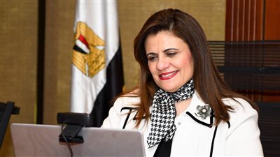 شاب مصري يتعرض لوعكة صحية في الخارج.. ووزارة الهجرة تتدخل (فيديو)