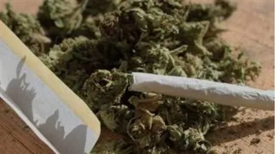 تفاصيل سقوط تاجري مخدرات بـ 4 كيلو 