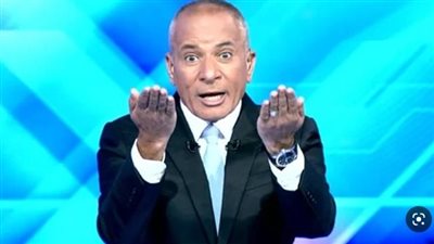 أحمد موسى: المواطن البريطاني أصبح يشتكي من غلاء الأسعار (فيديو)