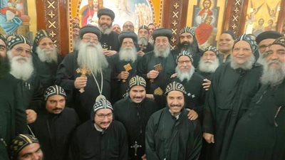 4 رهبان و8 قمامصة جدد في دير القديس الأنبا باخوميوس بإدفو