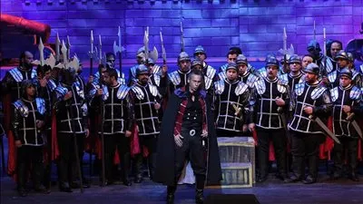 مشاهد من أوبرات الناي السحري والتروفاتوري وتوسكا 3 ليالي على المسرح الكبير