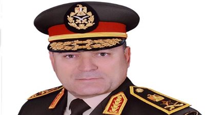 رئيس الأركان يعود إلى الوطن بعد المشاركة في مؤتمر رؤساء أركان الدول الإفريقية