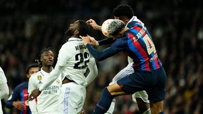 ملخص وأهدف الشوط الأول من لقاء برشلونة وريال مدريد في ذهاب نصف نهائي كأس ملك إسبانيا.. البرسا تتقدم