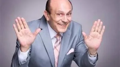 بابا ونيس صاحب مدرسة المبدعين.. محمد صبحي في عيد ميلاده الـ 75