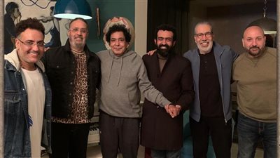 محمد منير يغني تتر مسلسل 