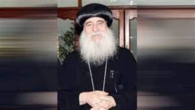 أسقف بنى سويف يترأس القداس بكنيسة بسخيرون القليني والأنبا كاراس 