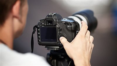 منها مادة التصوير في الشارع.. شُعبة المصورين تتقدّم بـ6 مطالب للنقابة لتخفيف القيود في قانون الصحافة والإعلام