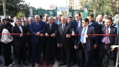 وزيرا الزراعة والتموين يفتتحان معرض السلع والمنتجات الغذائية بالجيزة