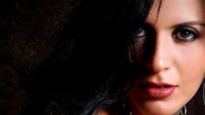 إصابتها بمرض السرطان.. تعرف على سبب نقل الفنانة شيرين الطحان للعناية المركزة 