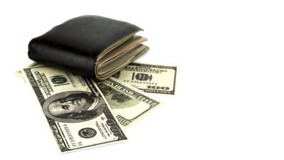 سعر الدولار في البنوك الخميس 30 مارس 2023 أمام الجنيه