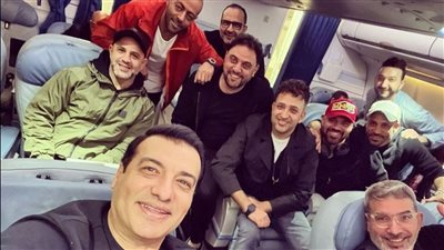 إيهاب توفيق بصحبة نجوم المزيكا للمشاركة في حفل 