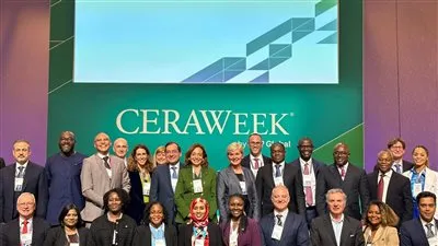 المهندس طارق الملا يشارك فى فعاليات منتدى 