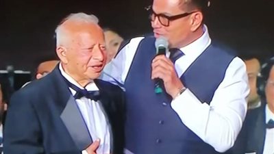 عمرو دياب بصحبة هاني شنودة يشعلان مسرح الرياض 