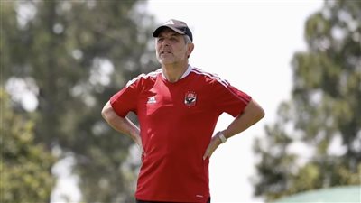 كولر يحاضر اللاعبين بالفيديو قبل مواجهة القطن الكاميروني في دوري الأبطال