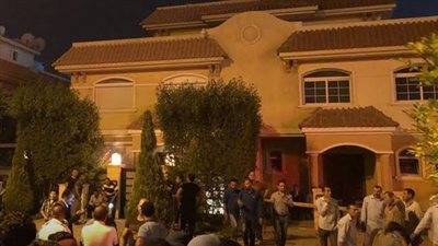 بعد سرقة فيلا محمد صلاح.. عزة مصطفي تعلن موعد عودة الفرعون إلى مصر